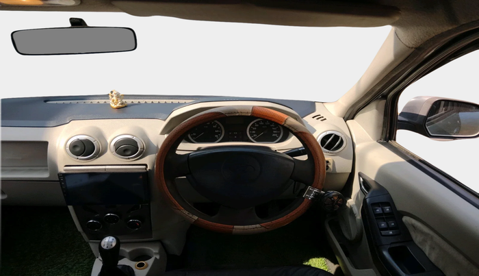 2012 Mahindra Verito 1.5 D2, Diesel, Manual, 1,48,618 km, interior