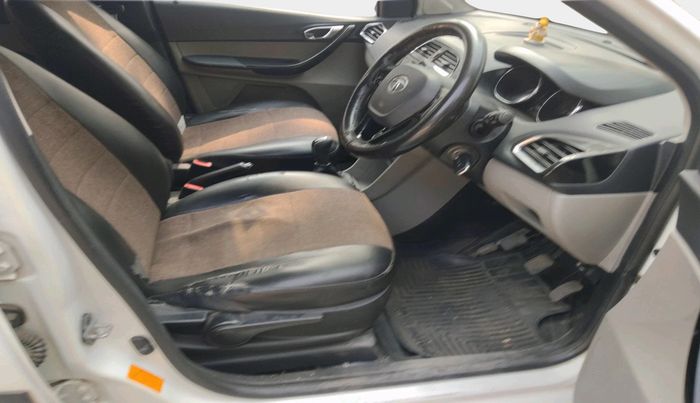 2018 Tata Tiago XZ DIESEL, Diesel, Manual, 1,28,431 km, interior