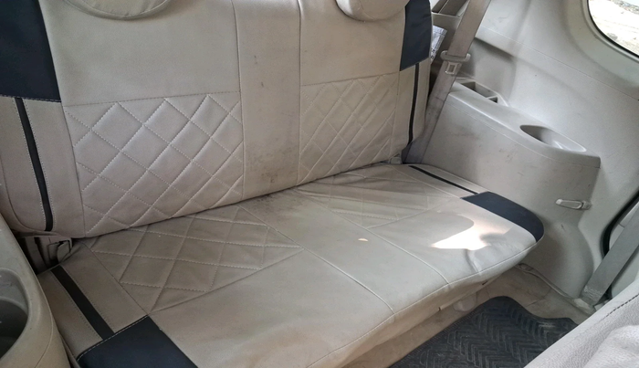 2015 Maruti Ertiga VDI, Diesel, Manual, 1,33,345 km, interior