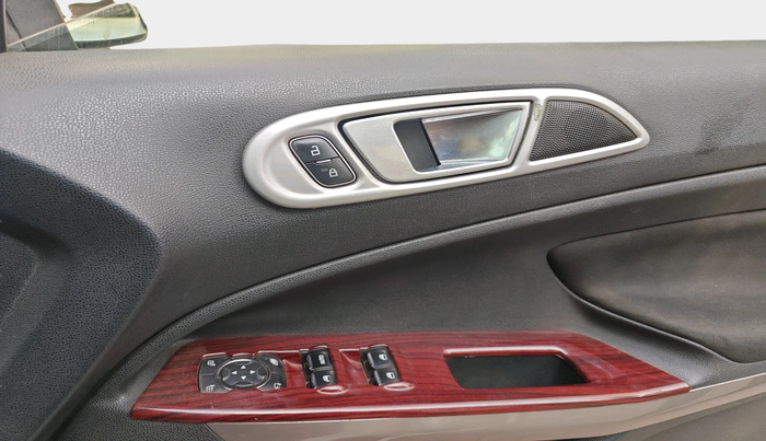 2018 Ford Ecosport TITANIUM 1.5L DIESEL, Diesel, Manual, 1,52,808 km, interior