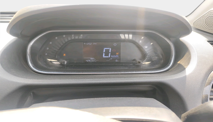 2023 Tata Tiago XT CNG, Petrol, Manual, 42,632 km, interior