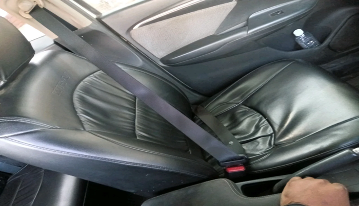 2017 Honda WR-V 1.5L I-DTEC VX MT, Diesel, Manual, 92,456 km, interior