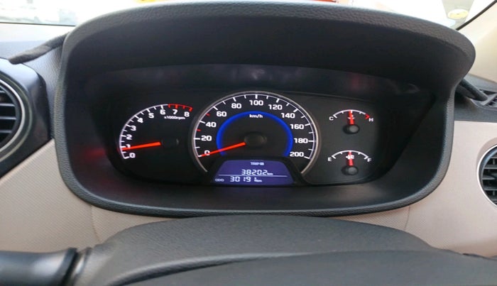 2015 Hyundai Grand i10 MAGNA 1.2 KAPPA VTVT, Petrol, Manual, 30,191 km, interior