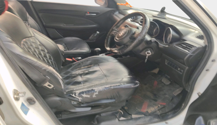 2022 Maruti Swift VXI AMT, Petrol, Automatic, 2,86,332 km, interior