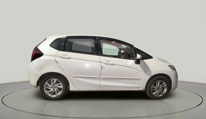 2016 Honda Jazz 1.5L I-DTEC V, Diesel, Manual, 2,11,797 km, exterior