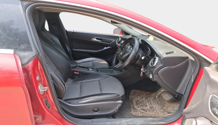 2015 Mercedes Benz CLA Class CLA 200 CDI STYLE, Diesel, Automatic, 77,863 km, interior