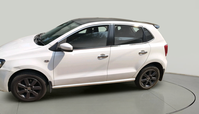 2013 Volkswagen Polo COMFORTLINE 1.2L PETROL, Petrol, Manual, 1,11,677 km, exterior