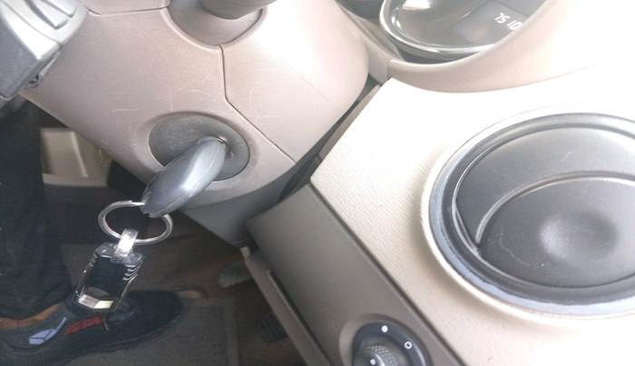 2015 Renault Lodgy 110 PS RXZ STEPWAY 7 STR, Diesel, Manual, 75,100 km, interior