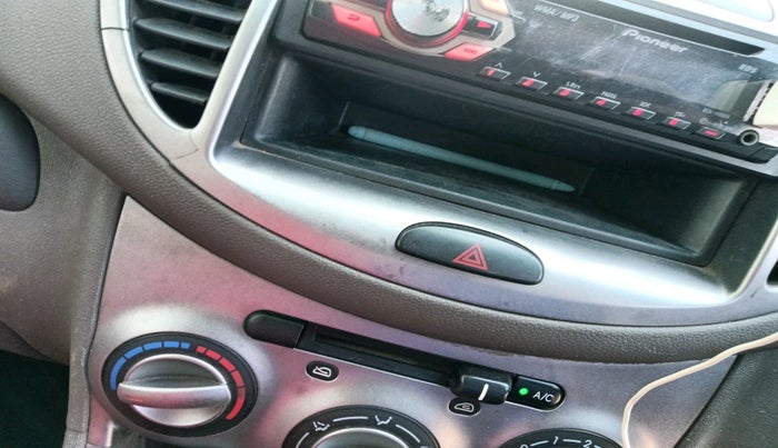 2012 Hyundai i10 ERA 1.1, Petrol, Manual, 78,744 km, interior