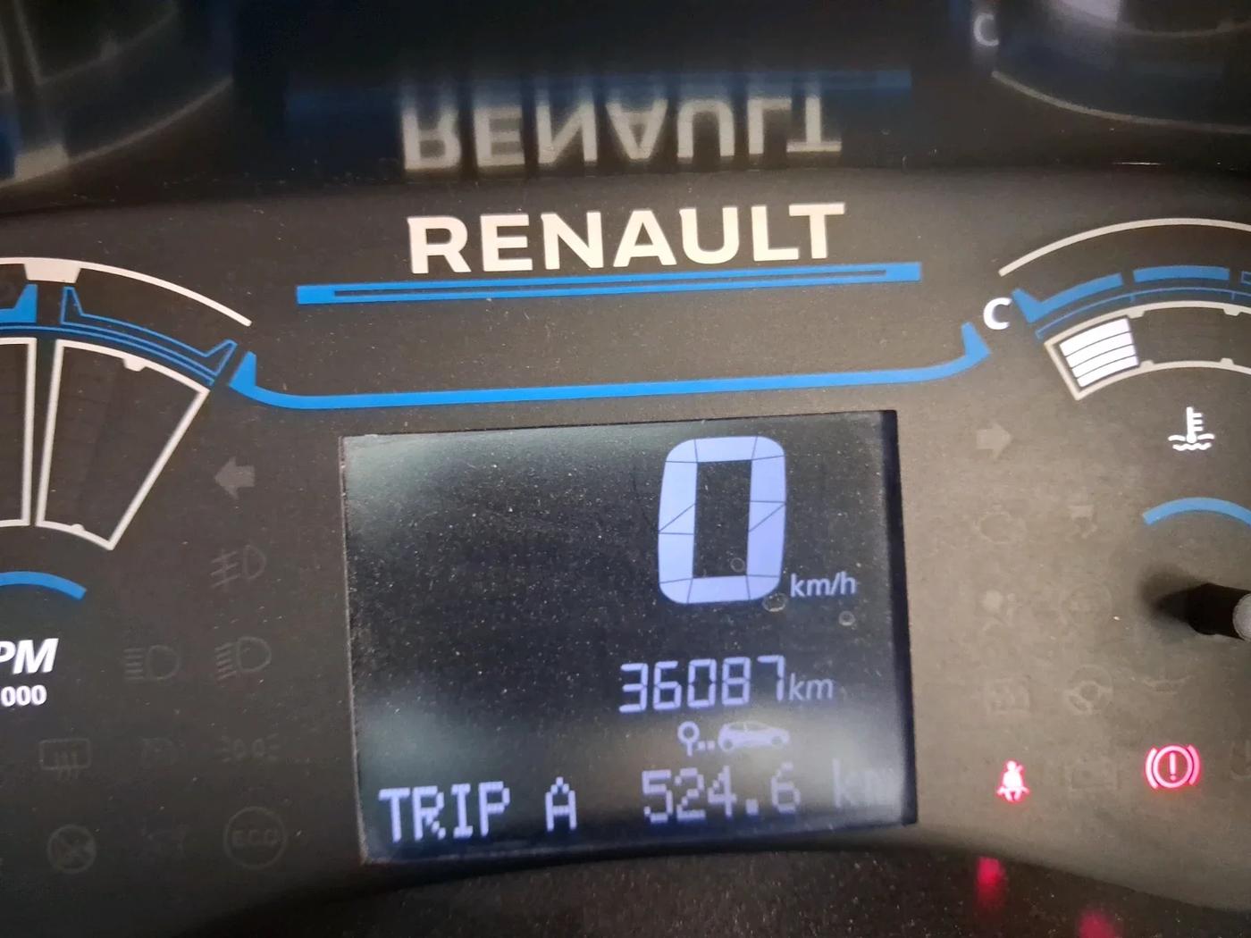 2021 Renault TRIBER RXZ, CNG, Manual, 36,087 km, interior