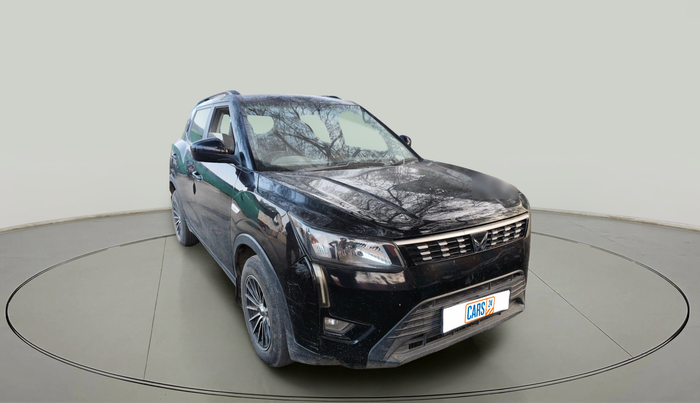 2022 Mahindra XUV300 W6 1.5 Diesel, Diesel, Manual, 1,77,839 km, exterior