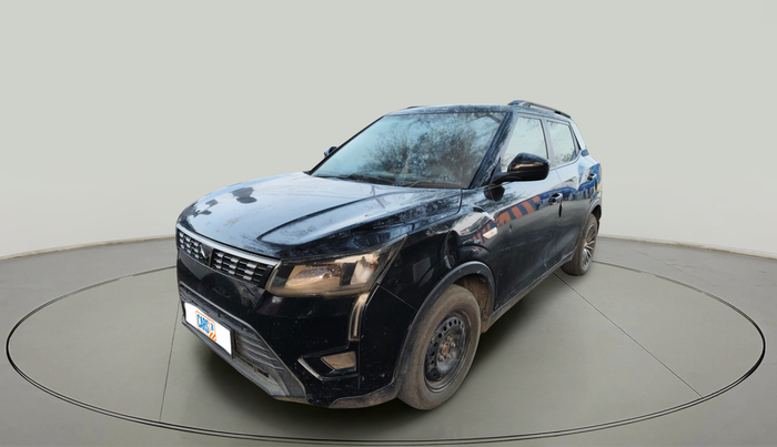 2022 Mahindra XUV300 W6 1.5 Diesel, Diesel, Manual, 1,77,839 km, exterior