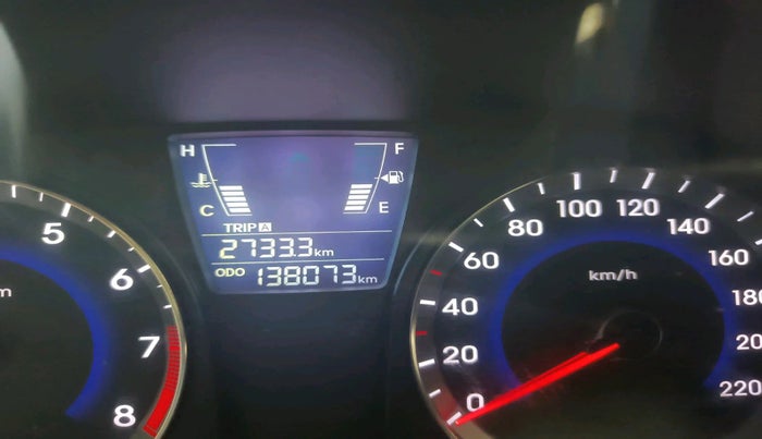 2011 Hyundai Verna FLUIDIC 1.6 VTVT EX, Petrol, Manual, 1,38,073 km, interior