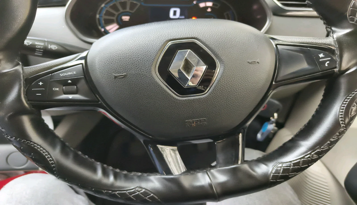 2022 Renault TRIBER RXT, Petrol, Manual, 30,955 km, interior