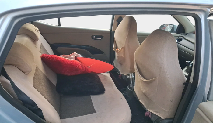 2011 Hyundai i10 SPORTZ 1.2, Petrol, Manual, 70,297 km, interior