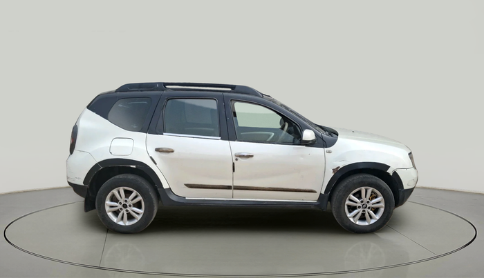 2014 Renault Duster 85 PS RXL DIESEL, Diesel, Manual, 1,17,605 km, exterior