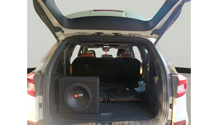 2018 Mahindra ALTURAS G4 4WD AT, Diesel, Automatic, 1,25,101 km, exterior