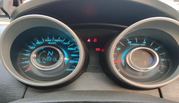 2015 Mahindra XUV500 W8, Diesel, Manual, 1,49,319 km, interior