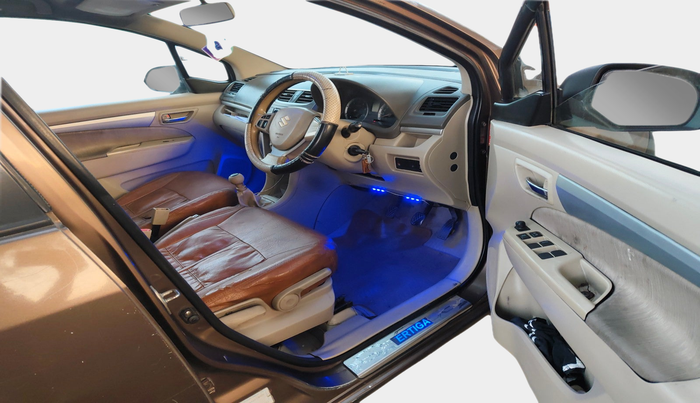 2012 Maruti Ertiga ZDI, Diesel, Manual, 1,53,434 km, interior