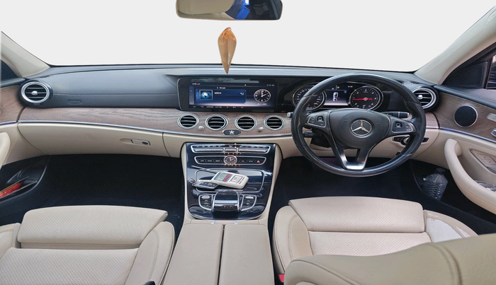 2018 Mercedes Benz E Class E 220 D, Diesel, Automatic, 66,470 km, interior
