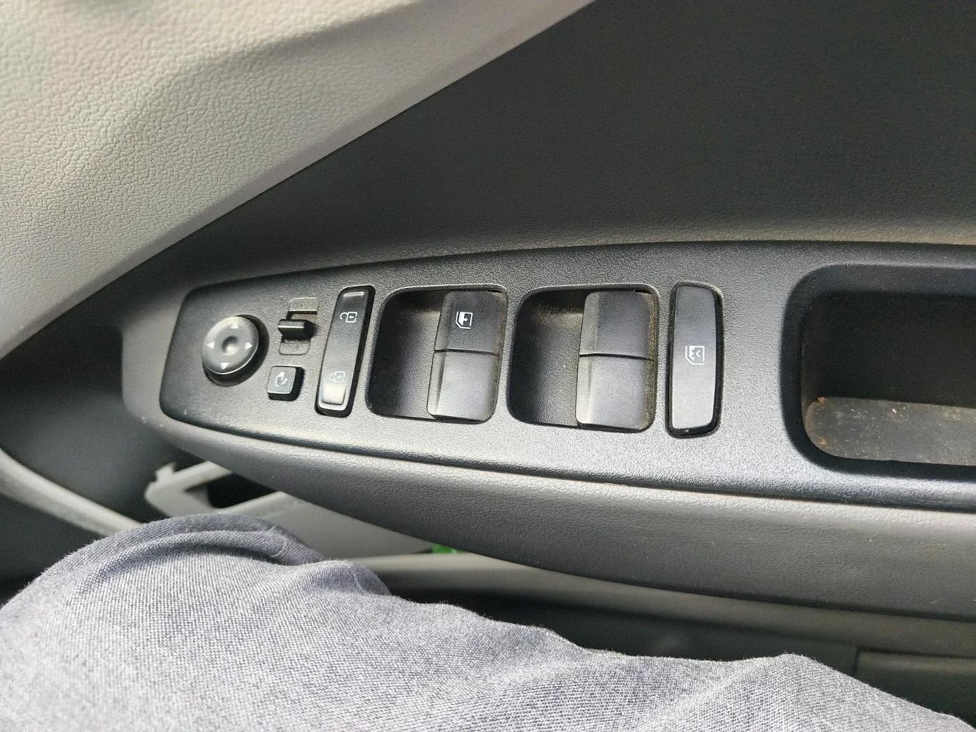 2020 Hyundai AURA SX PLUS 1.2 AMT, Petrol, Automatic, 30,366 km, interior
