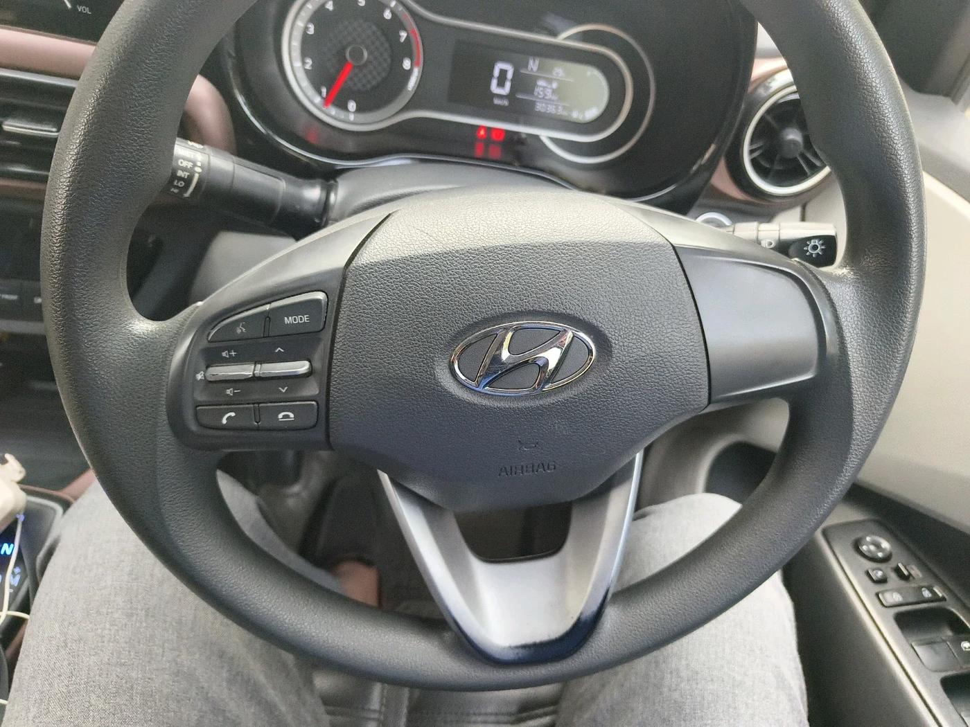 2020 Hyundai AURA SX PLUS 1.2 AMT, Petrol, Automatic, 30,366 km, interior