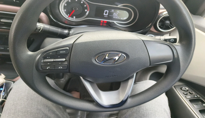 2020 Hyundai AURA SX PLUS 1.2 AMT, Petrol, Automatic, 30,366 km, interior