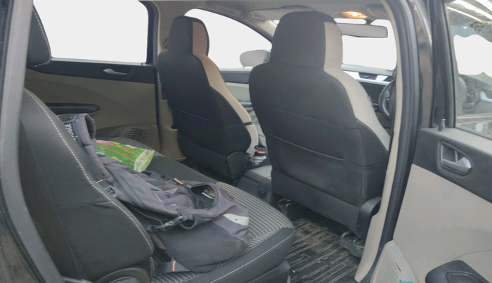 2023 Renault TRIBER RXZ Urban Night Limited Edition, Petrol, Manual, 30,316 km, interior