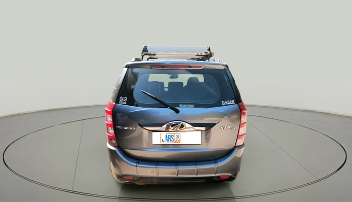 2015 Mahindra XUV500 W10, Diesel, Manual, 1,53,107 km, exterior