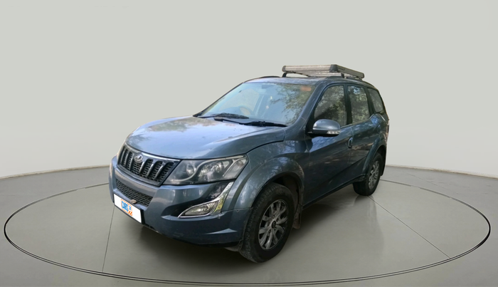 2015 Mahindra XUV500 W10, Diesel, Manual, 1,53,107 km, exterior