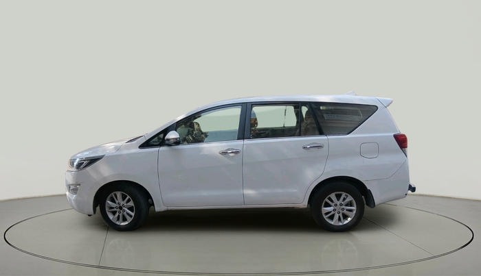 2020 Toyota Innova Crysta 2.4 VX 8 STR, Diesel, Manual, 2,06,820 km, exterior