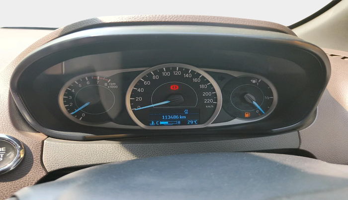 2019 Ford FREESTYLE TITANIUM 1.2 PETROL, Petrol, Manual, 1,13,486 km, interior