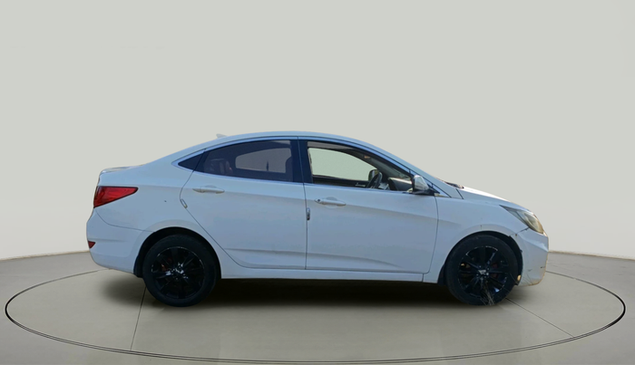 2013 Hyundai Verna FLUIDIC 1.6 CRDI SX, Diesel, Manual, 99,999 km, exterior