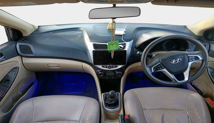 2013 Hyundai Verna FLUIDIC 1.6 CRDI SX, Diesel, Manual, 99,999 km, interior