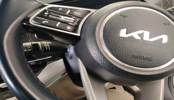 2022 KIA CARENS LUXURY PLUS 1.5 DIESEL AT 7 STR, Diesel, Automatic, 70,684 km, interior