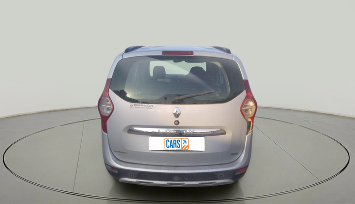 2017 Renault Lodgy 85 PS RXL STEPWAY 8 STR, Diesel, Manual, 1,52,701 km, exterior