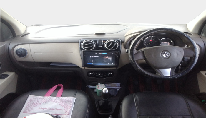 2017 Renault Lodgy 85 PS RXL STEPWAY 8 STR, Diesel, Manual, 1,52,701 km, interior