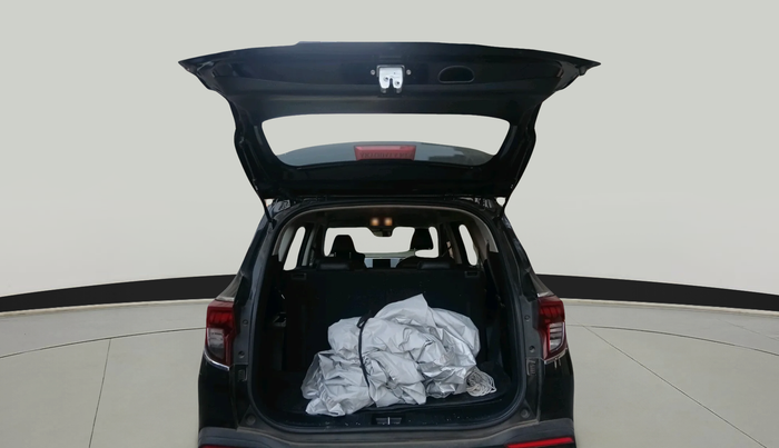 2024 KIA CARENS Premium (O) 1.5 Petrol 7 STR, Petrol, Manual, 17,811 km, exterior