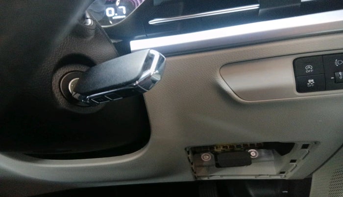 2024 KIA CARENS Premium (O) 1.5 Petrol 7 STR, Petrol, Manual, 17,811 km, interior