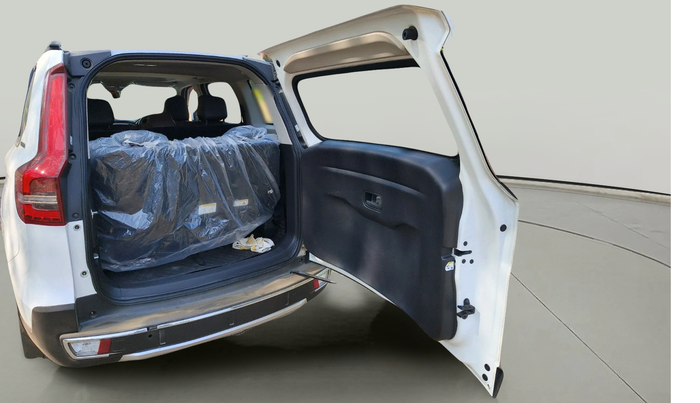 2024 Mahindra SCORPIO-N Z8 S Diesel MT 2WD 7 STR, Diesel, Manual, 30,225 km, exterior