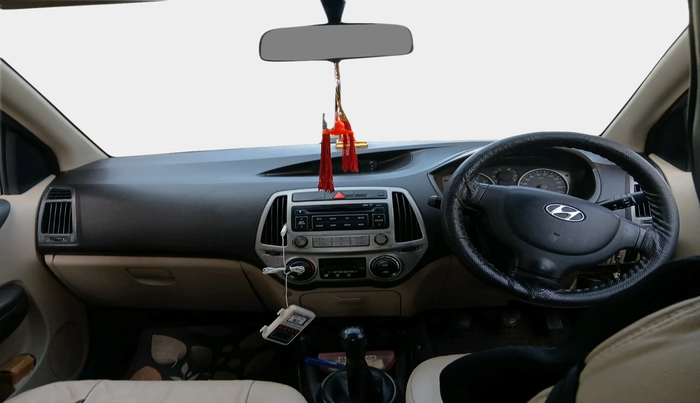 2014 Hyundai Elite i20 MAGNA 1.2, Petrol, Manual, 1,36,777 km, interior