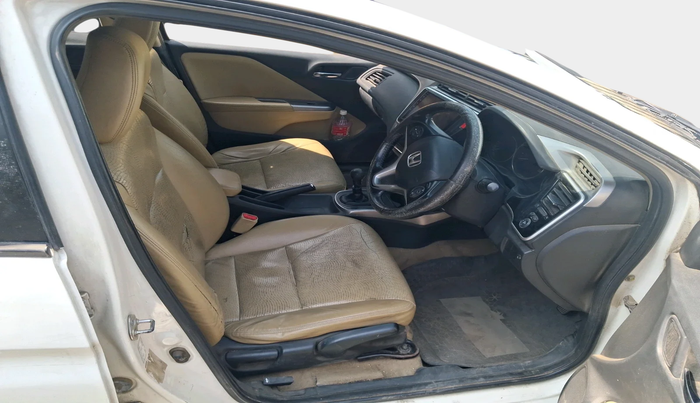 2015 Honda City 1.5L I-DTEC VX, Diesel, Manual, 1,35,800 km, interior