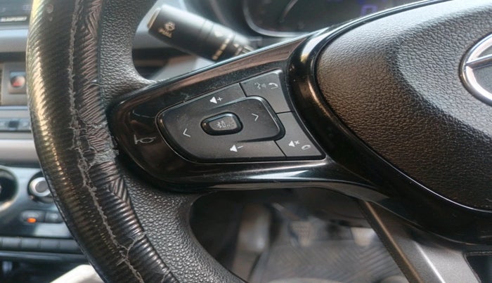 2021 Tata NEXON XM SUNROOF PETROL, Petrol, Manual, 1,26,190 km, interior