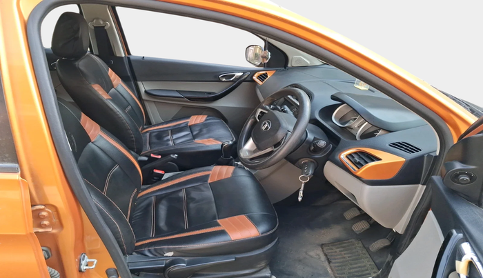 2016 Tata Tiago XZ PETROL, Petrol, Manual, 77,452 km, interior