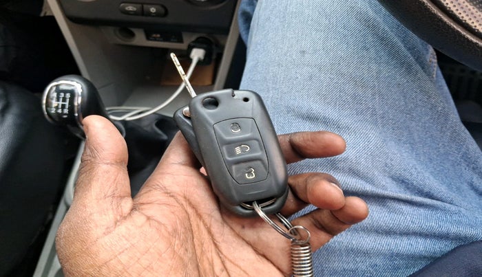 2016 Tata Tiago XZ PETROL, Petrol, Manual, 77,452 km, interior