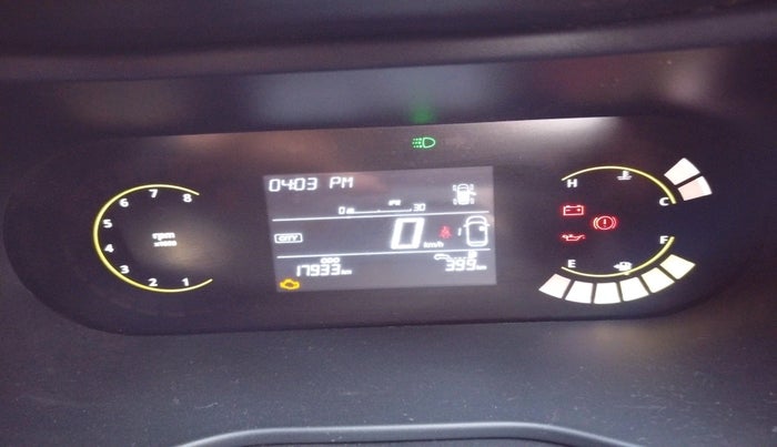 2024 Tata NEXON PURE 1.2 PETROL, Petrol, Manual, 17,933 km, interior