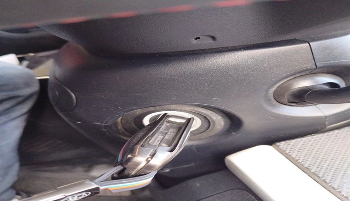 2024 Tata NEXON PURE 1.2 PETROL, Petrol, Manual, 17,933 km, interior