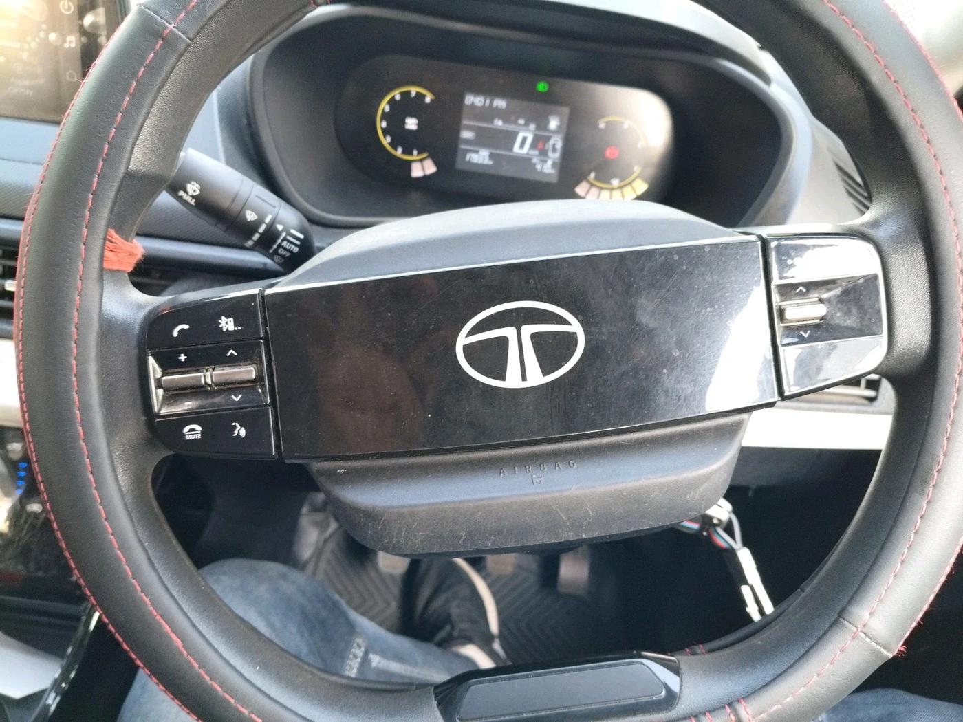 2024 Tata NEXON PURE 1.2 PETROL, Petrol, Manual, 18,000 km, interior