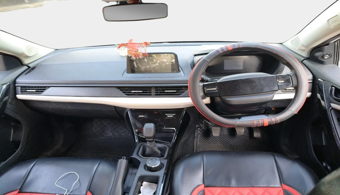 2024 Tata NEXON PURE 1.2 PETROL, Petrol, Manual, 17,933 km, interior