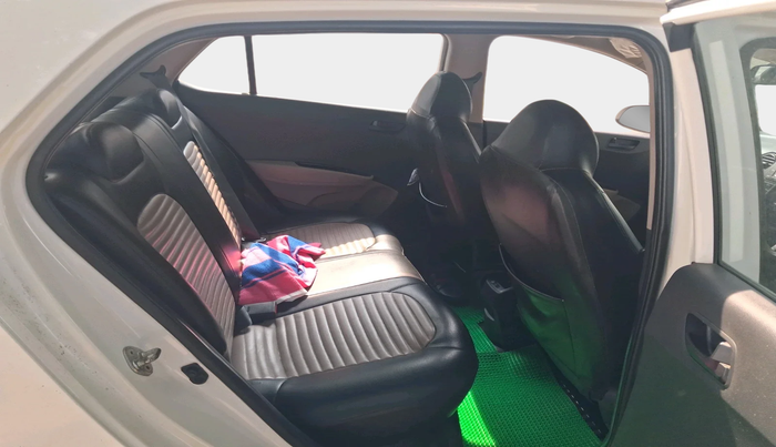 2018 Hyundai Grand i10 MAGNA U2 1.2 CRDI, Diesel, Manual, 1,79,003 km, interior